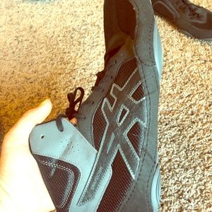 Men’s wrestling shoes